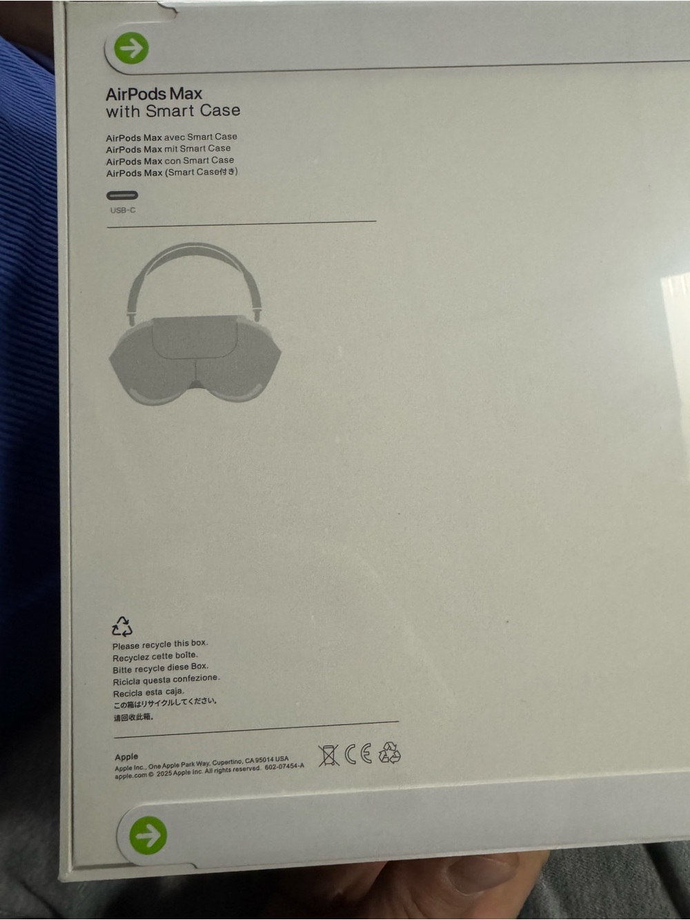 Apple AirPods Max Over-Ear Headphones in White with Smart Case